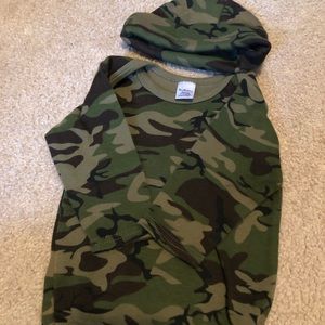 6 month camouflage set